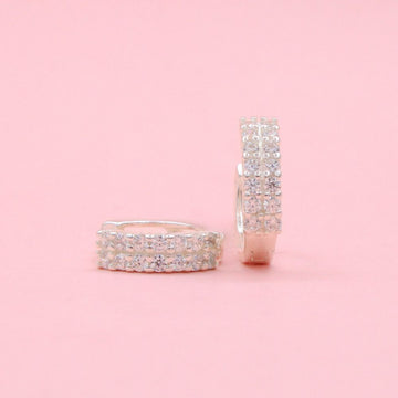 Grapa Elegante con Zirconias en Corte Redondo mod. 1416