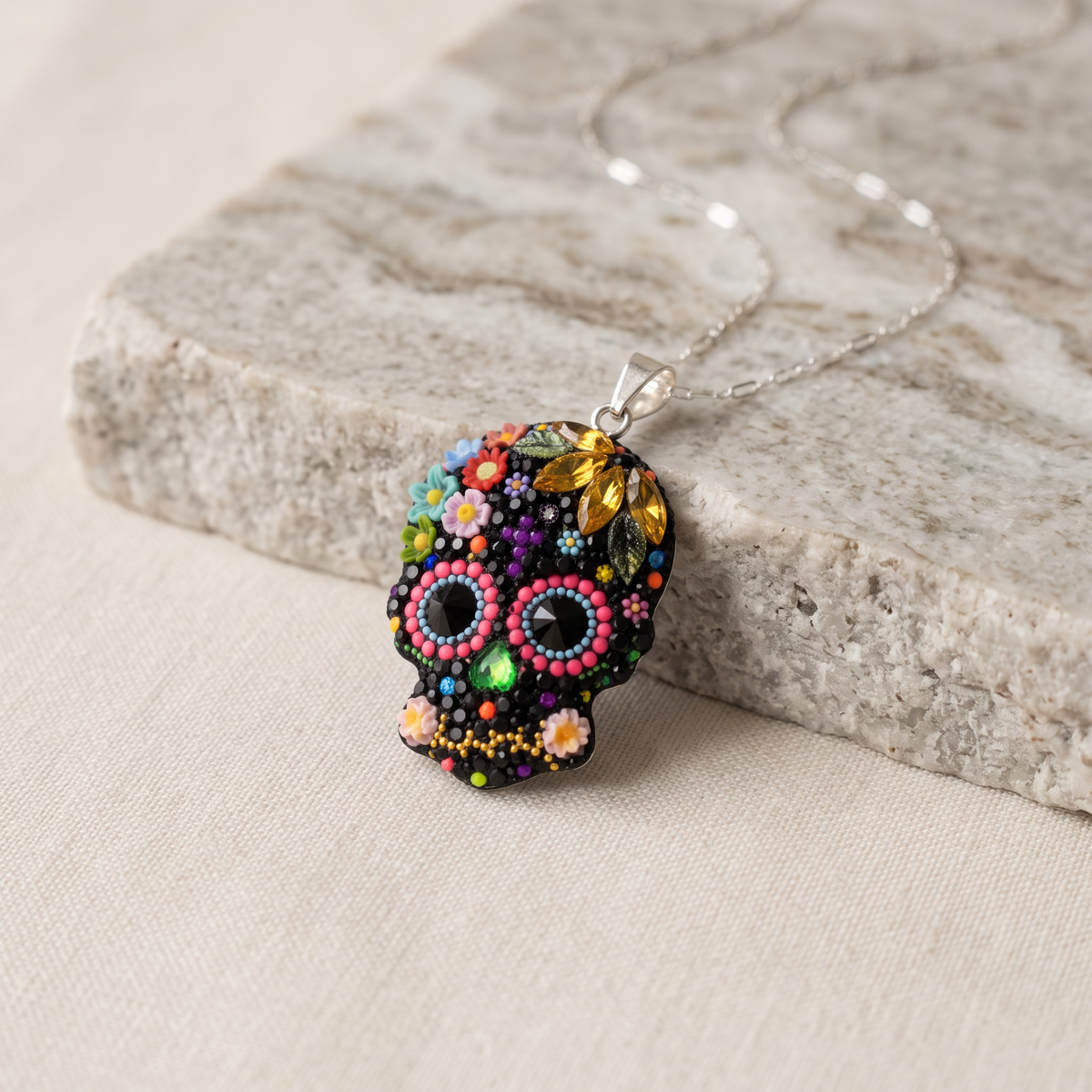 Coordinado de Plata .925 Con Diseño de Calavera Mexicana y Zirconia Negra mod. 3245