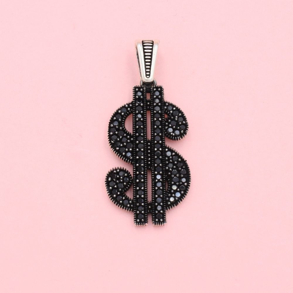 Dije de Caballero Plata .925 Signo de Dólares Incrustado con Zirconia Oscura mod. 1358