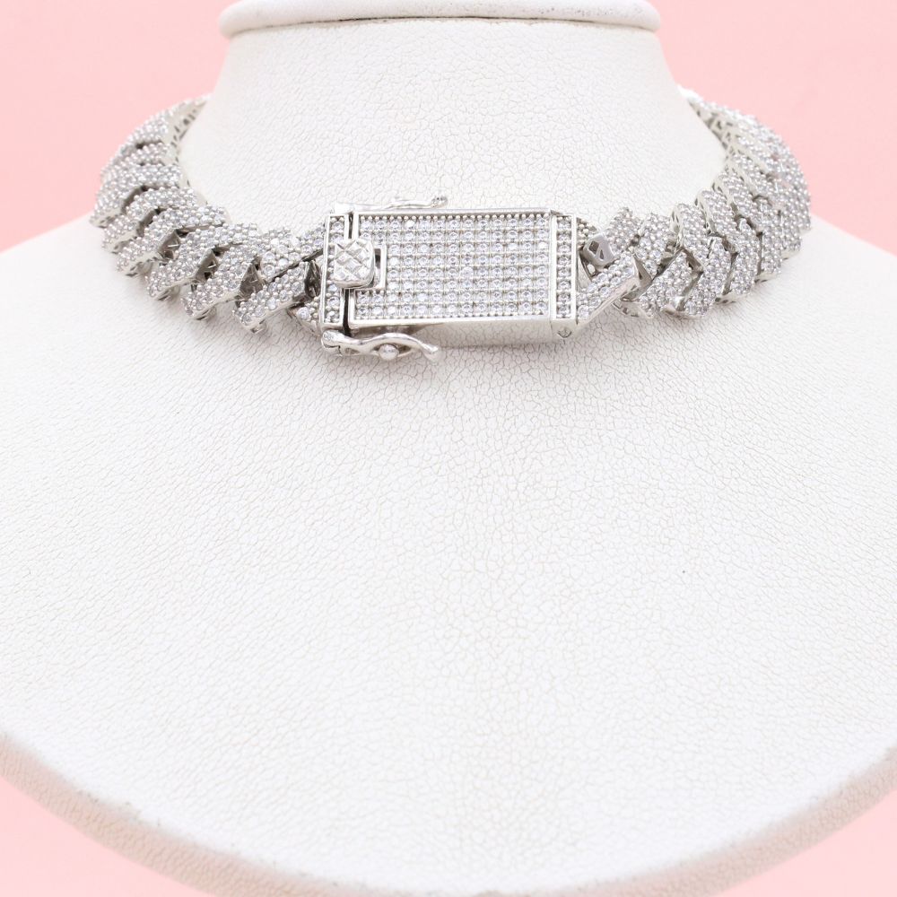 Cadena Especial de Plata .925 Tejido Barbado Lux Hueca e Incrustada con Zirconias mod. 1361