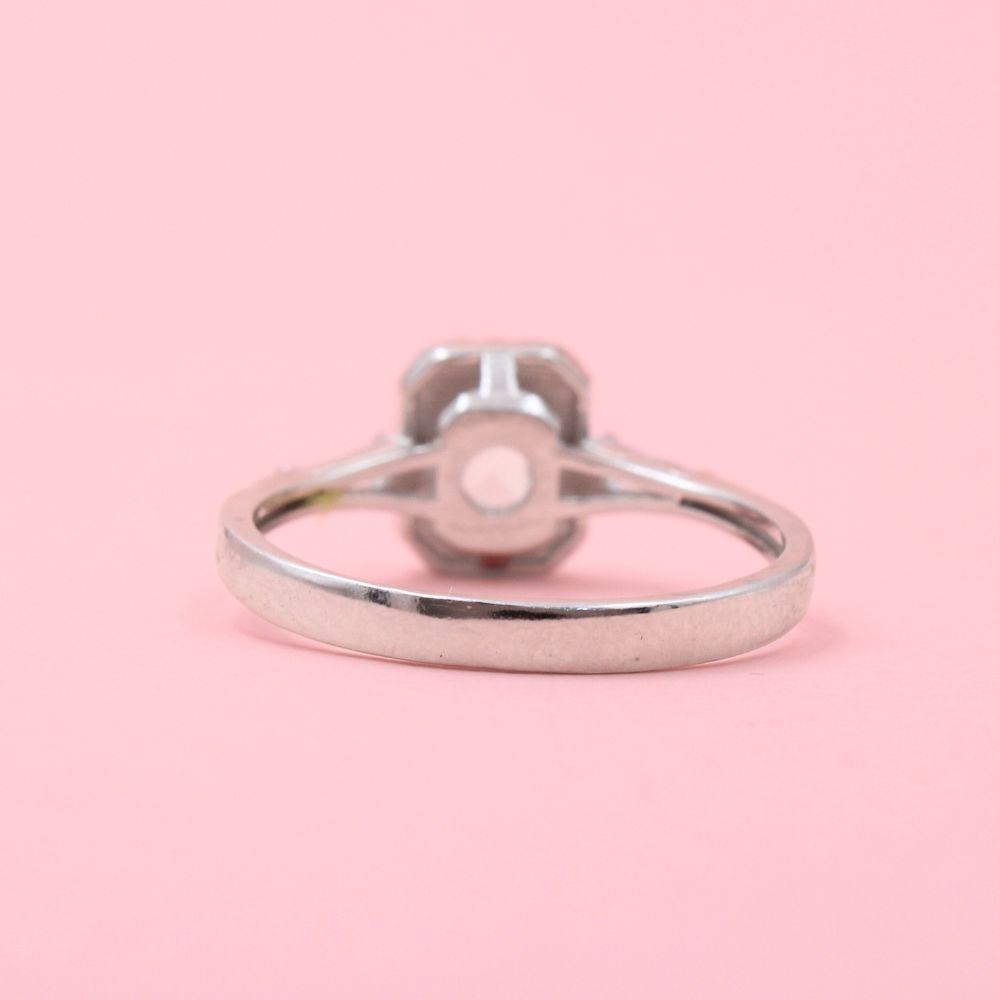 Anillo Solitario de Plata .925 Diseño Cuadrado con Zirconia mod. 1000