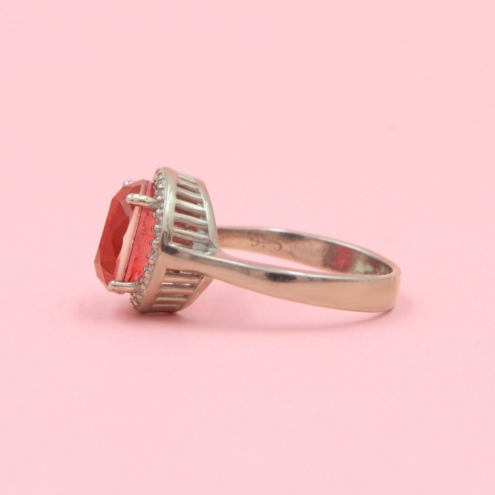 Anillo Especial con Zirconia Redonda Color Rosa Rodonita mod. 0737
