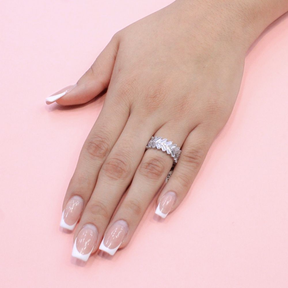 Anillo de Plata .925 Churumbela con Zirconias de Corte Baguette Estilo Grueso mod. 1364