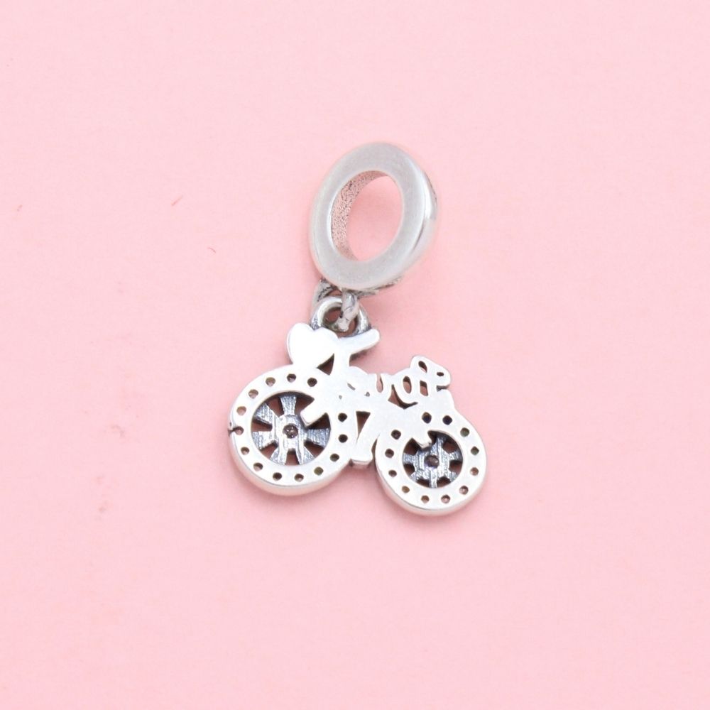Charm de Plata .925 Bicicleta Incrustada con Zirconias mod. 1329