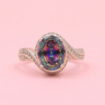 Anillo Elegante con Zirconia Oval Color Tornasol Oscuro mod. 0743