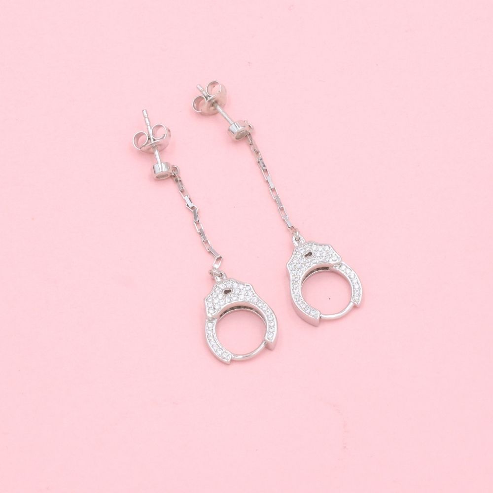 Arete Largo de Plata .925 Diseño en Forma de Esposas Incrustadas con Zirconias mod. 1213