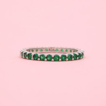 Anillo de Plata .925 Churumbela Fina con Incrustación de Zirconias Color Verde Esmeralda mod. 1369
