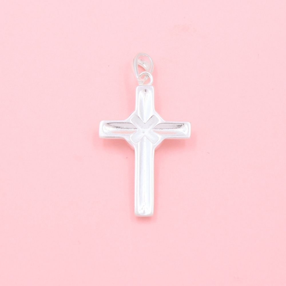 Cruz de Plata .925 Diseño Brillante con Incrustación de Zirconias mod. 1113