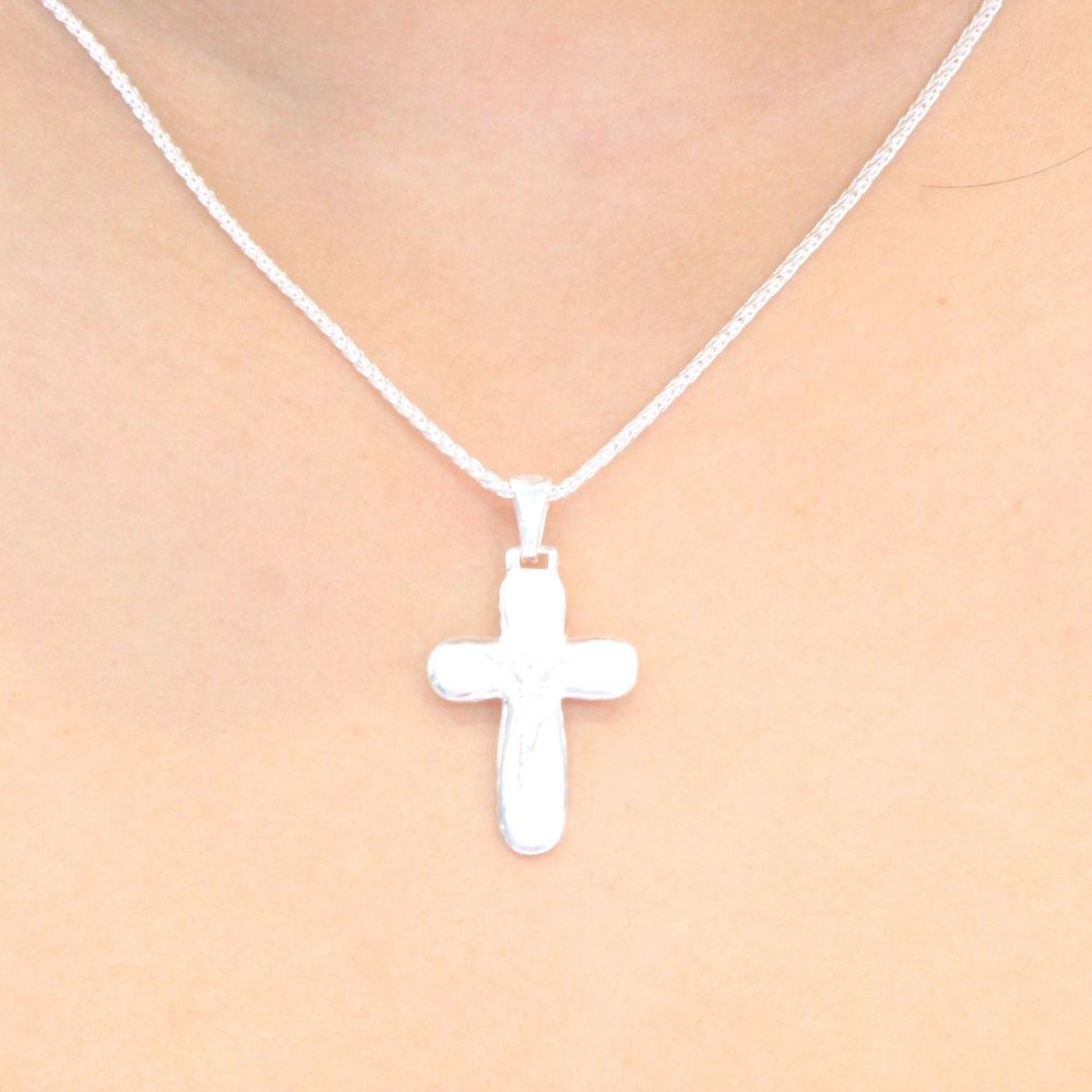 Crucifijo de Plata .925 en Diseño Liso y Brillante con Puntas Ovales mod. 1116