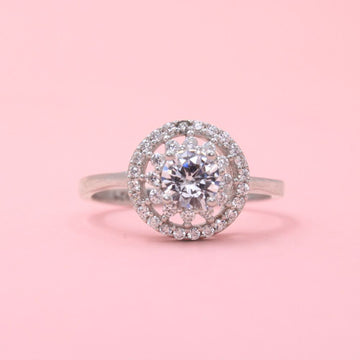 Anillo Solitario de Plata .925 Diseño Circular con Zirconia en el Centro mod. 1002