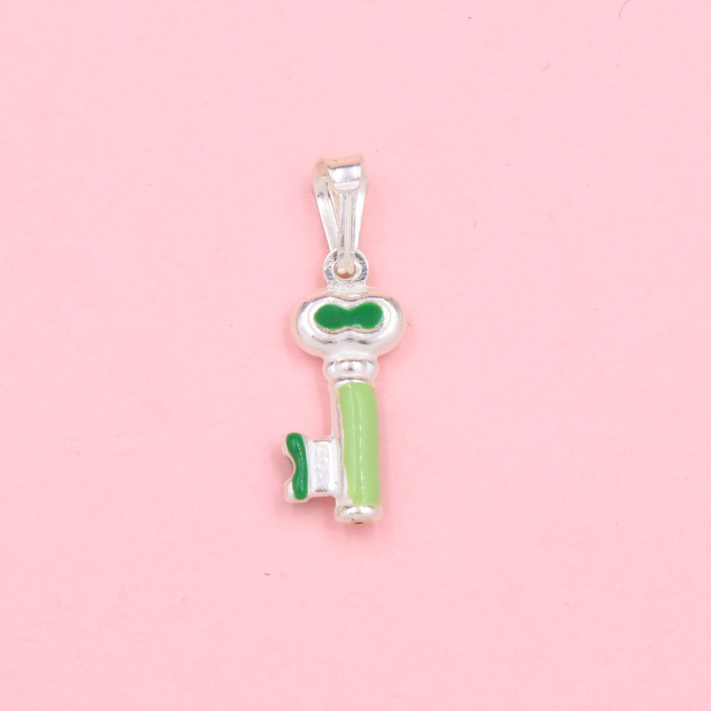 Dije de Dama Plata .925 Diseño Llave Cubierto de Esmalte Verde mod. 1156