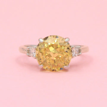 Anillo Especial con Zirconia Redonda Color Amarillo Beryl mod. 0702