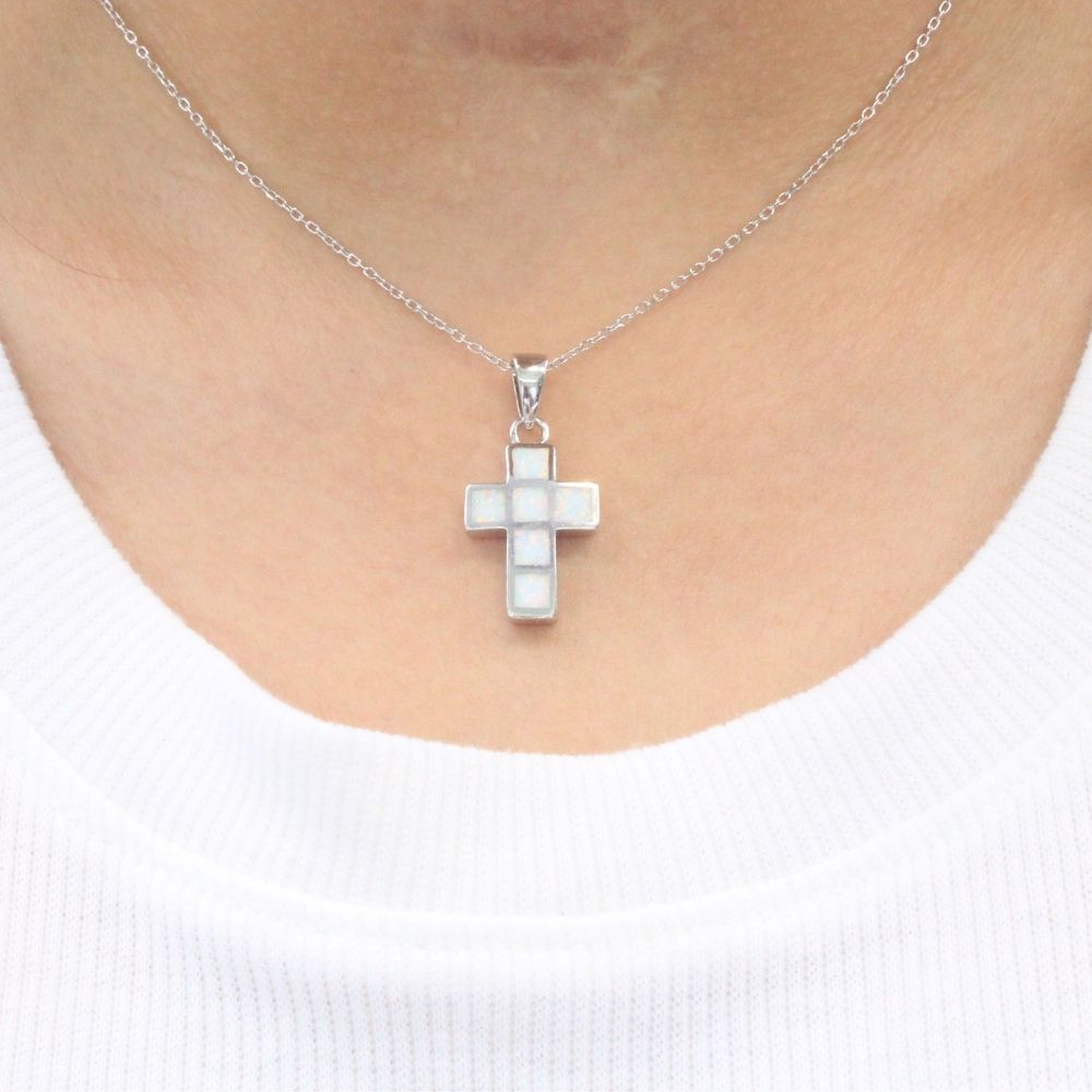 Gargantilla de Plata .925 con Cruz Incrustada de Madre Perla mod. 1185