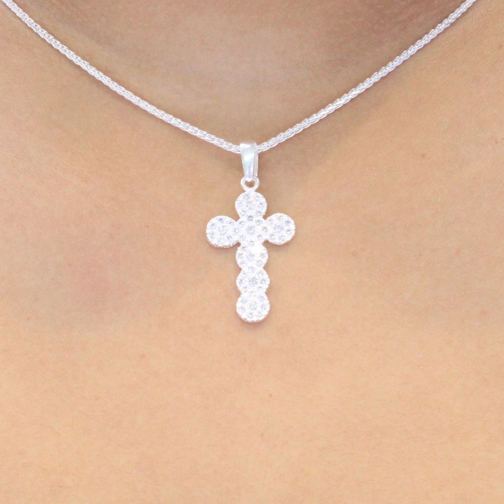 Cruz de Plata .925 Diseño en Círculos Incrustados de Zirconias mod. 1128