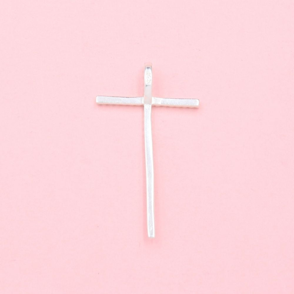 Cruz de Plata .925 de Diseño Fino y Delgado con Zirconias Brillantes mod. 1132