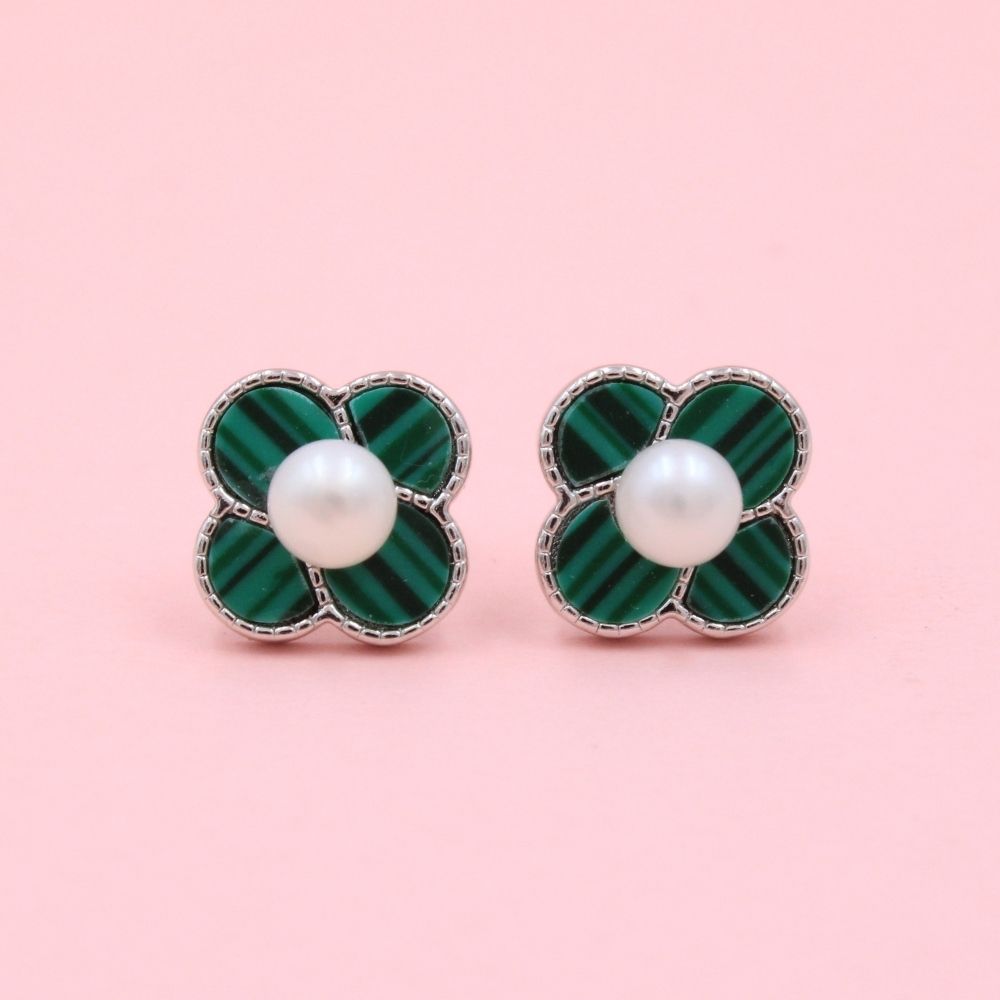 Arete de Plata .925 Diseño de Trébol con Malaquita y Perla Natural mod. 1079