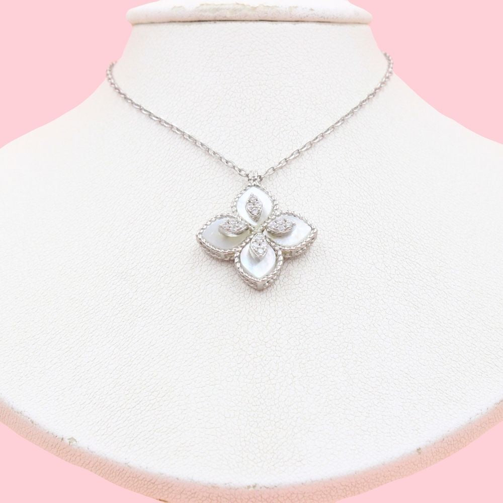 Gargantilla de Plata .925 Princess Flower de Madre Perla mod. 1187