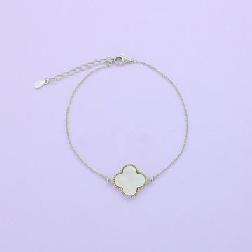 Pulsera de Plata .925 Diseño de Trébol Incrustado de Madre Perla. 1037