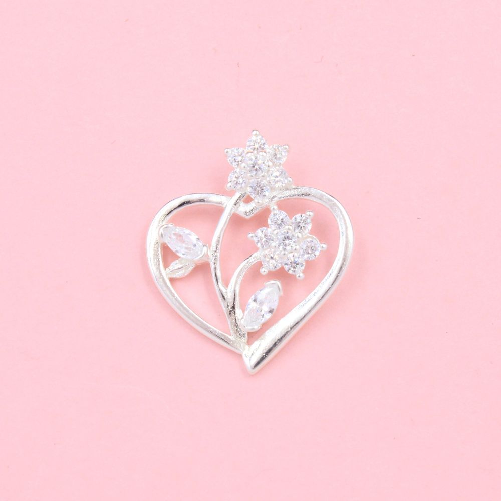 Dije de Dama Plata .925 Corazón con Flores y Zirconias mod. 1160