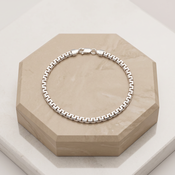 Pulsera de Plata .925.Con Diseño de Eslabón de Grecas mod. 3240