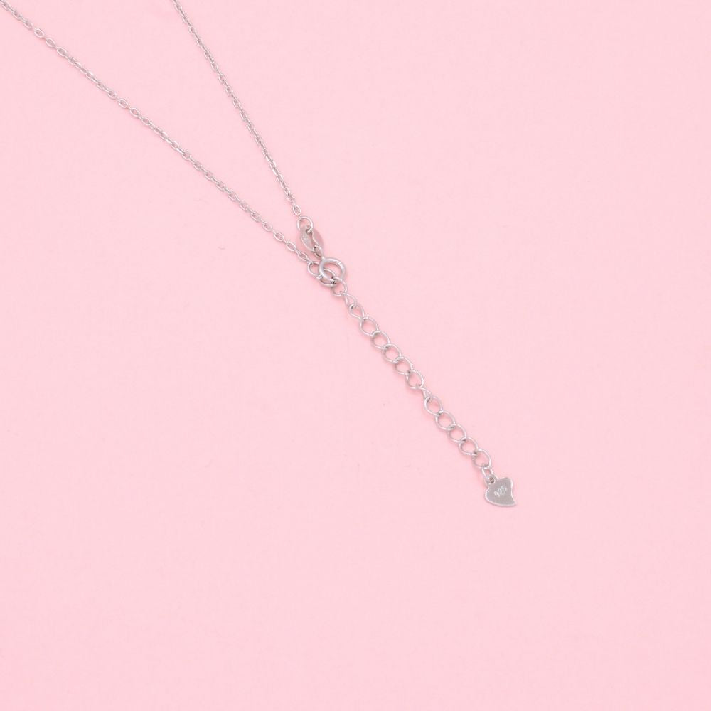 Gargantilla de Plata .925 con Trébol de Resina Roja con Colgante de Corazón Detallado con Zirconias mod. 1024