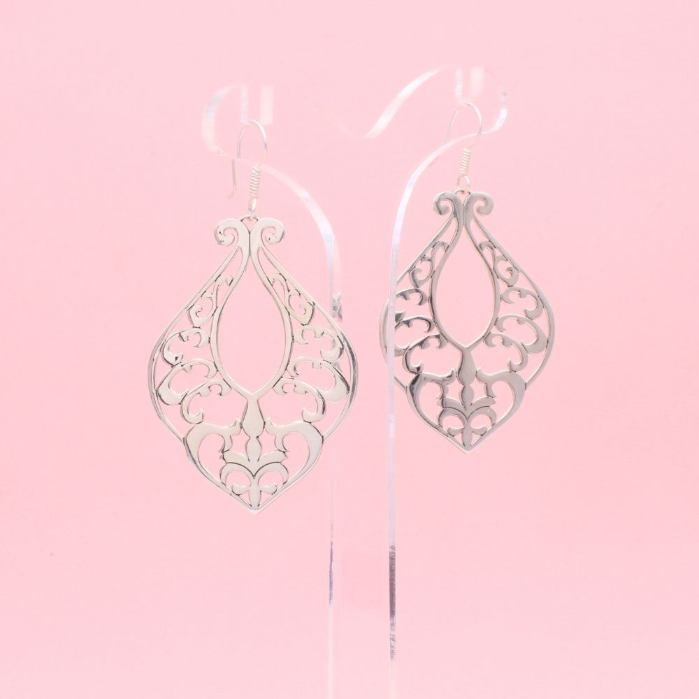 Arete Largo de Plata .925 Fleur de Lis mod. 1219