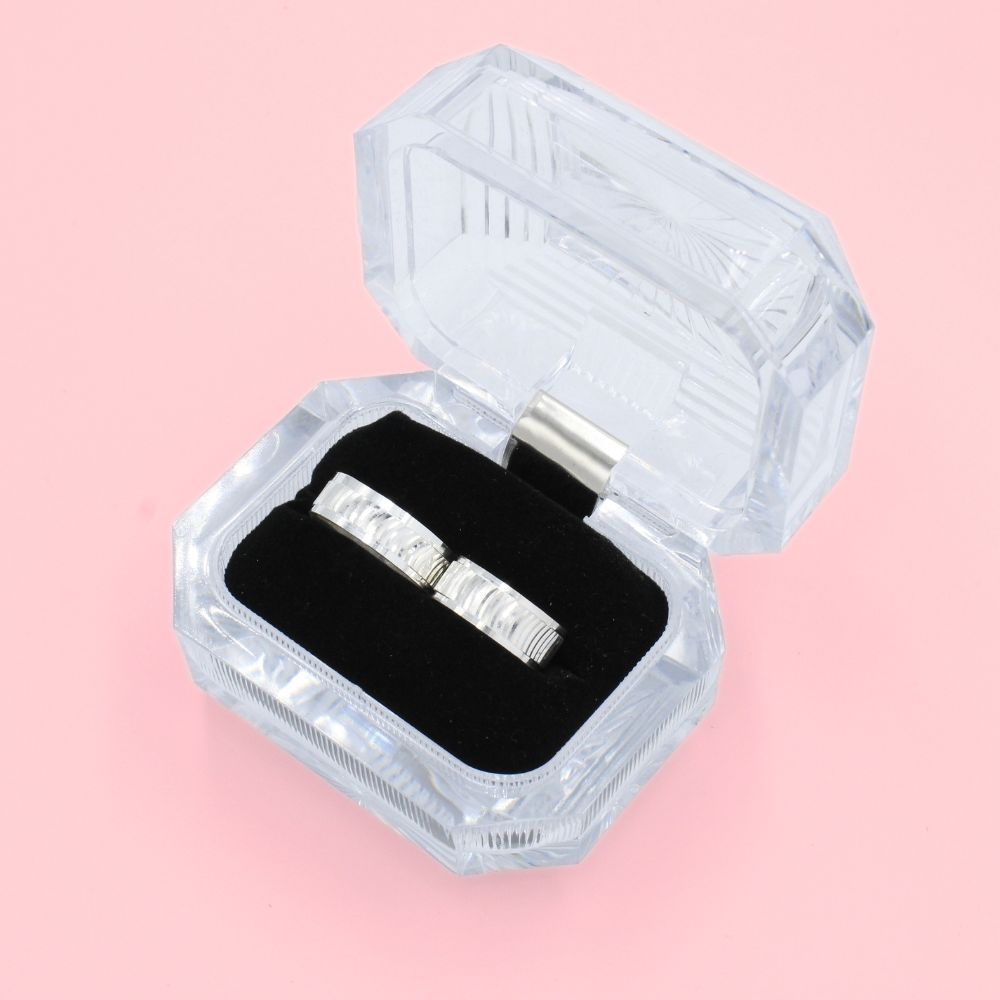 Argollas de Matrimonio de Plata .925 con Diamantado de Ondas mod. 1262