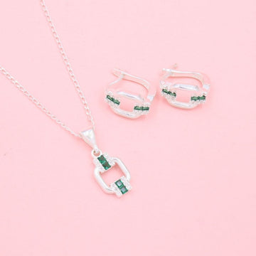 Coordinado de Plata .925 Diseño Elegante con Incrustación de Zirconias mod. 1063