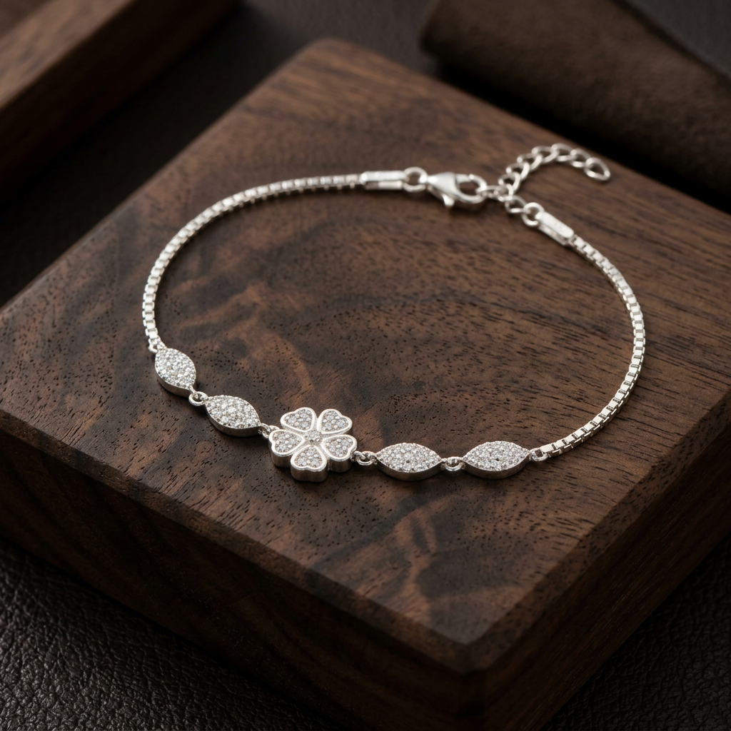 Pulsera de Plata. 925 con Tejido Cuadrado y Trébol con Ovalos e Inscrustación de Zirconia mod.3274
