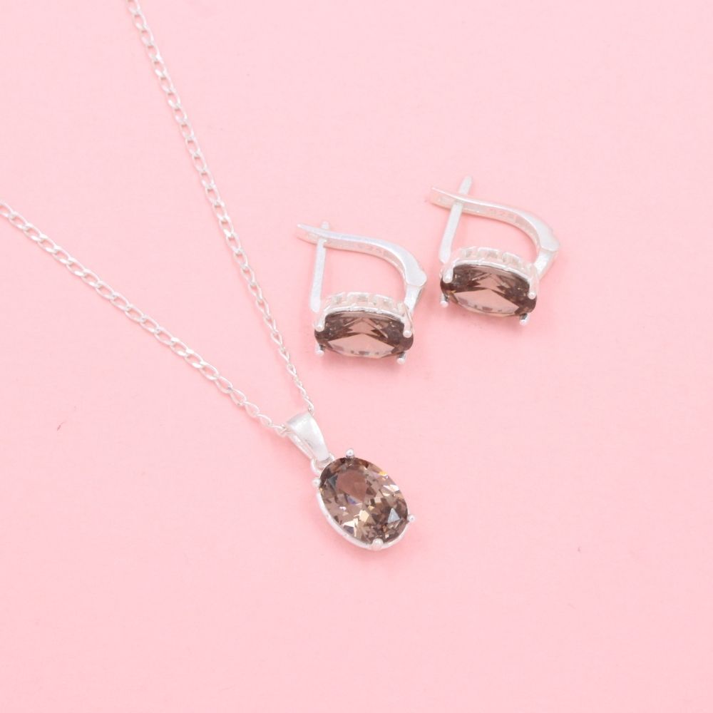 Coordinado de Plata .925 Diseño Incrustado con Zirconia Elegante de Tono Café mod. 1064