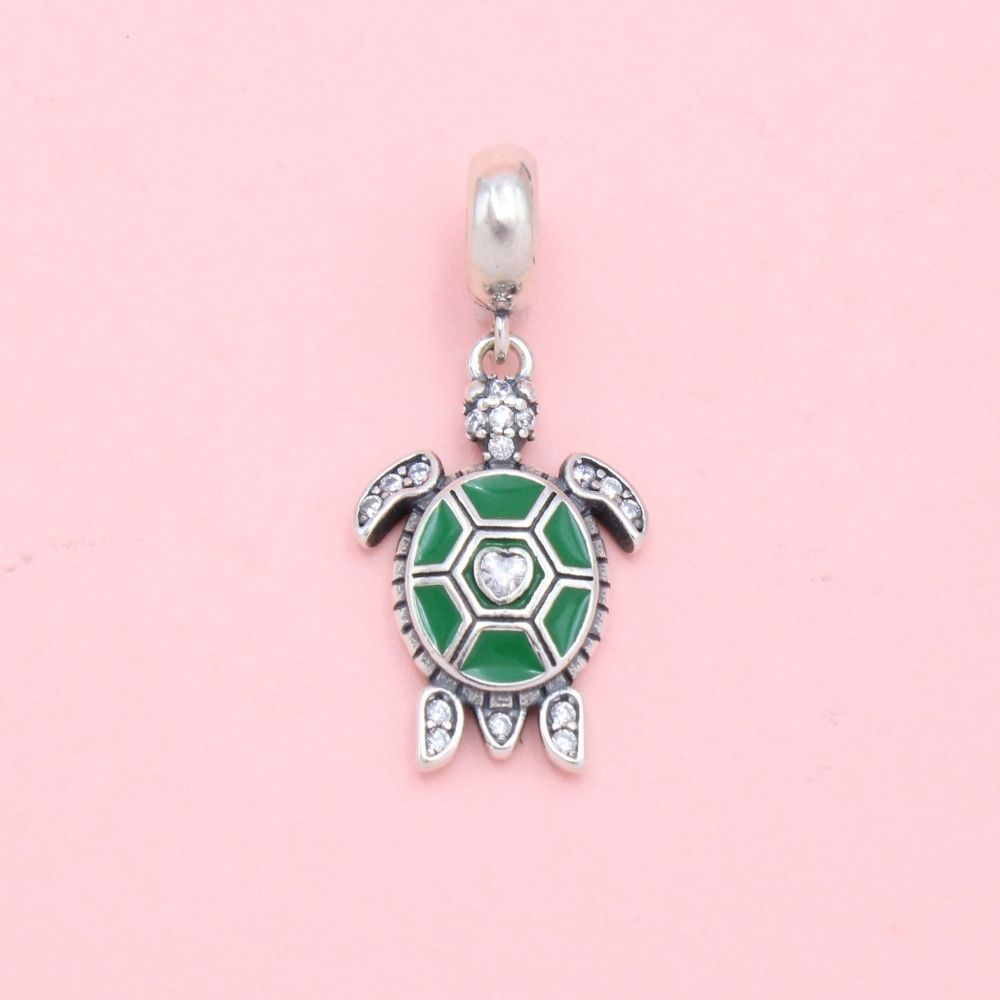 Charm de Plata .925 Tortuga de Esmalte Verde e Incrustada con Zirconias mod. 1308