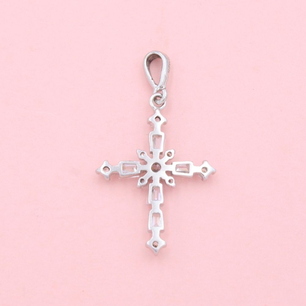Cruz de Plata .925 Diseño Incrustado con Zirconias mod. 1260
