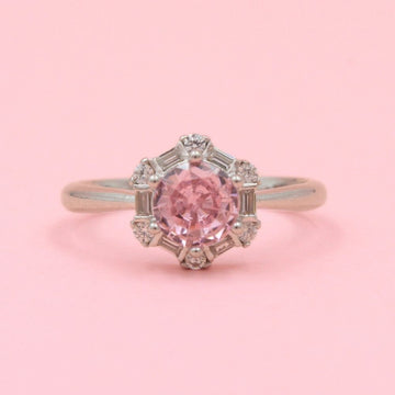 Anillo Elegante con Zirconia Redonda Color Rosa mod. 0729