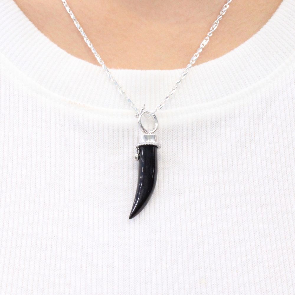 Dije de Plata .925 Colmillo de Ónix mod. 1355