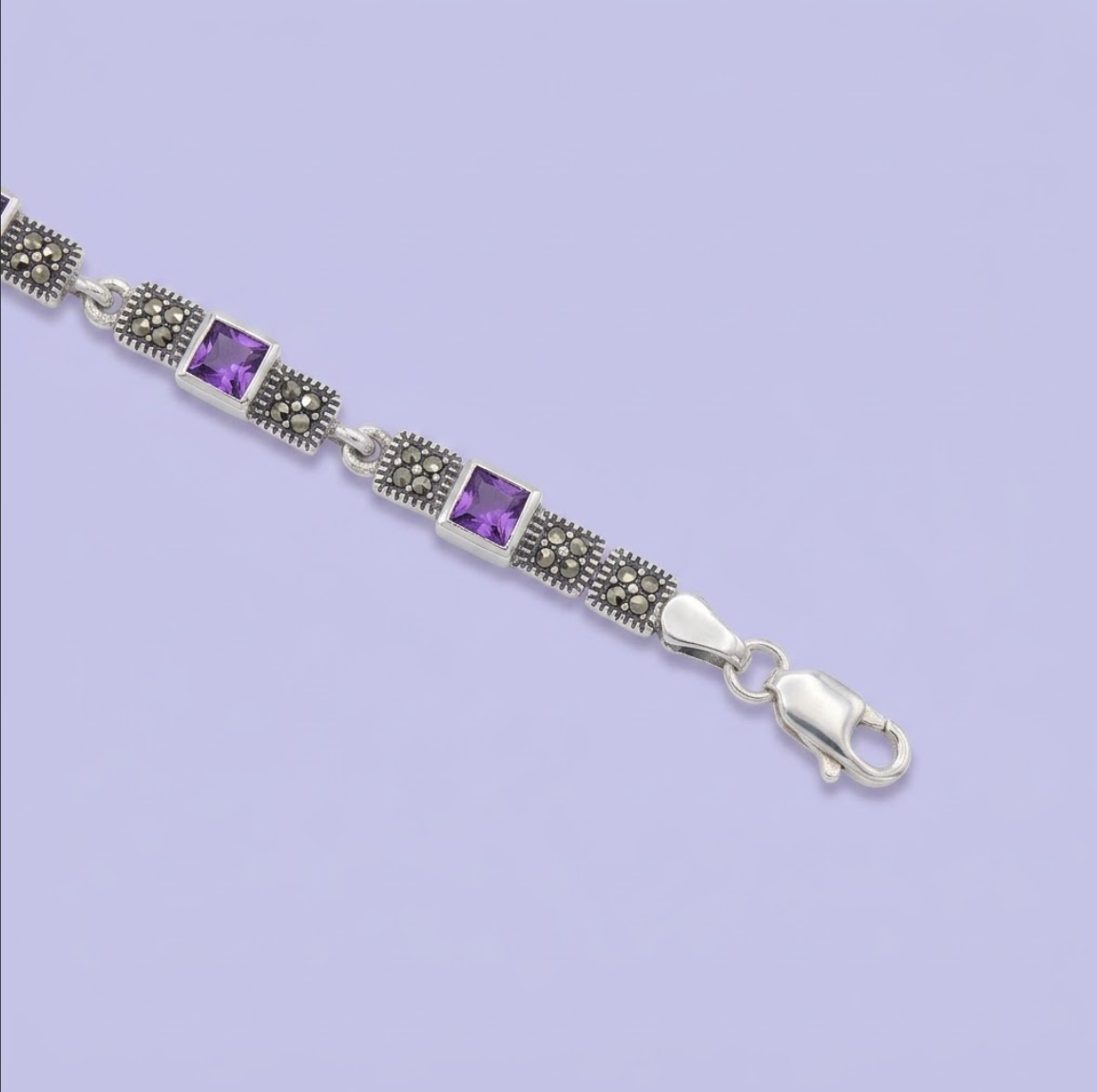 Pulsera de Plata .925 Diseño Elegante con Cuadrados de Zirconia Morada y Marquesitas Finas mod. 3162