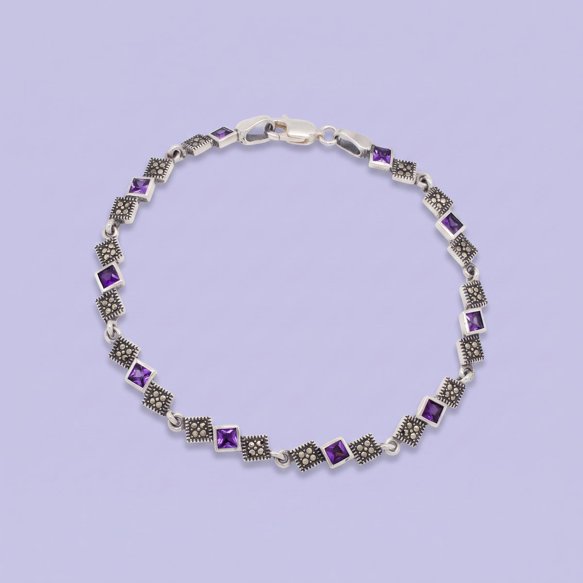 Pulsera de Plata .925 Diseño Elegante con Cuadrados de Zirconia Morada y Marquesitas Finas mod. 3162
