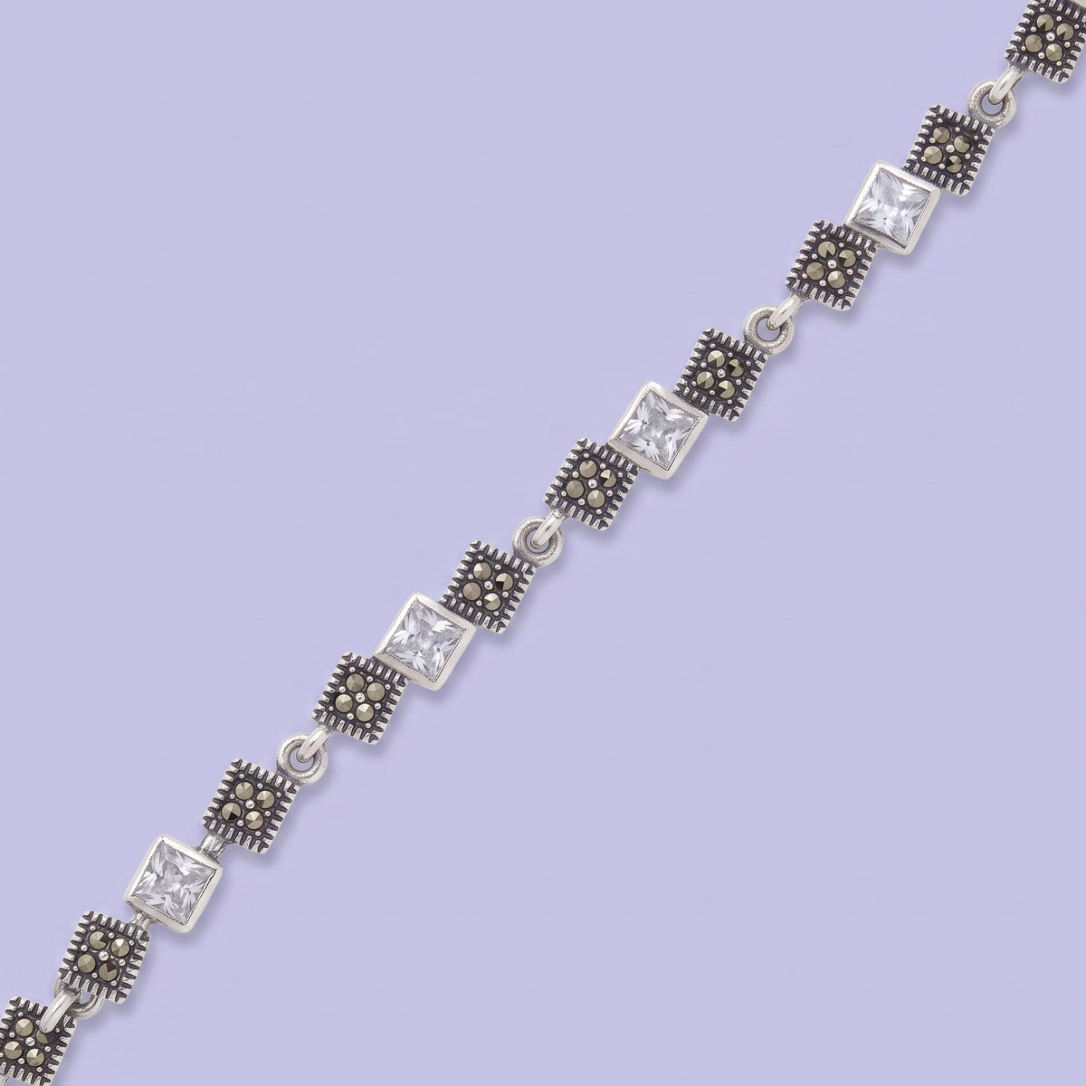 Pulsera de Plata .925 Diseño Elegante con Cuadrados de Zirconia Brillante y Marquesitas Finas mod. 3165