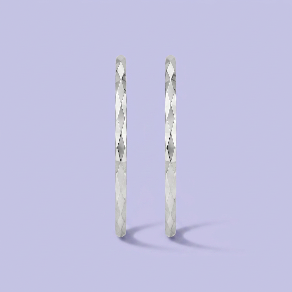 Arracada de Plata .925 Diseño con Facetado de Rombo Estilo Hueco mod. 2461
