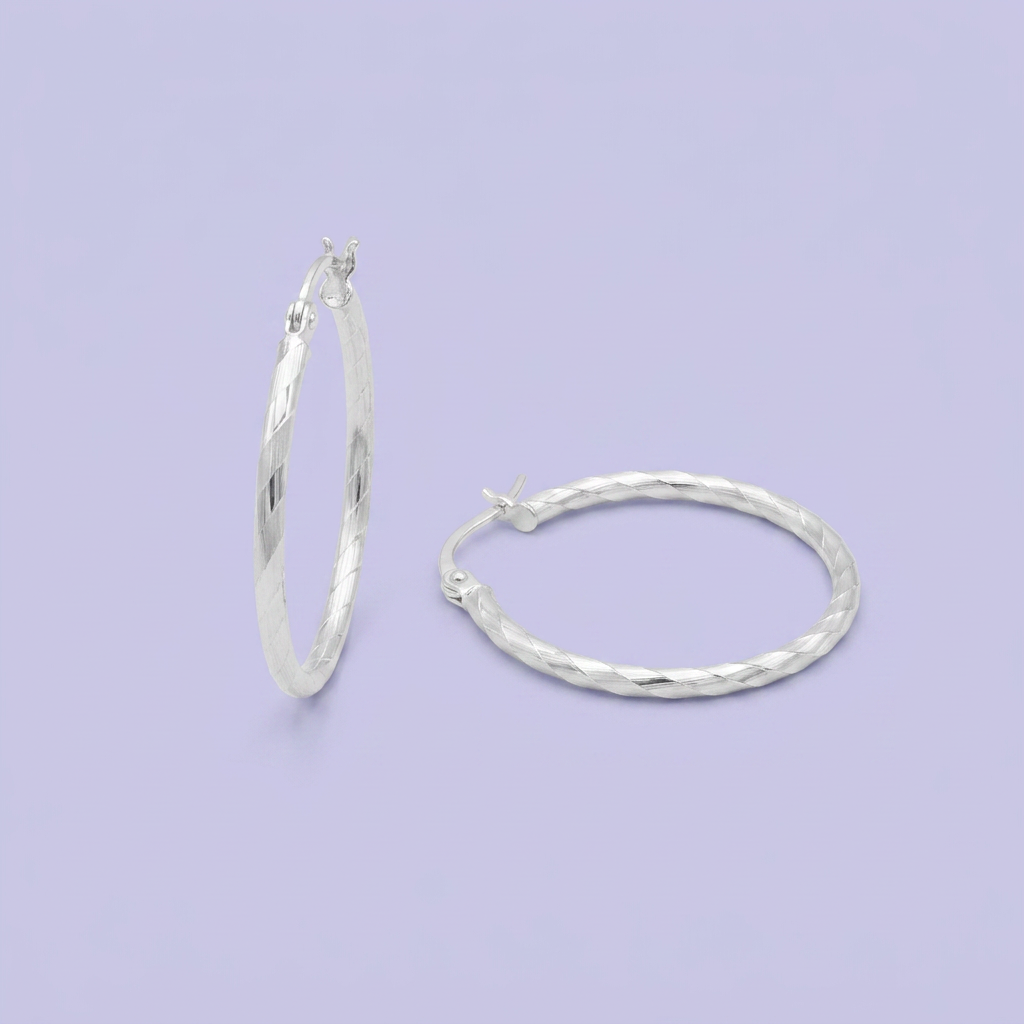 Arracada de Plata .925 Diseño Bastón Caramelo Mediano de Estilo Mate y Hueco mod. 2940