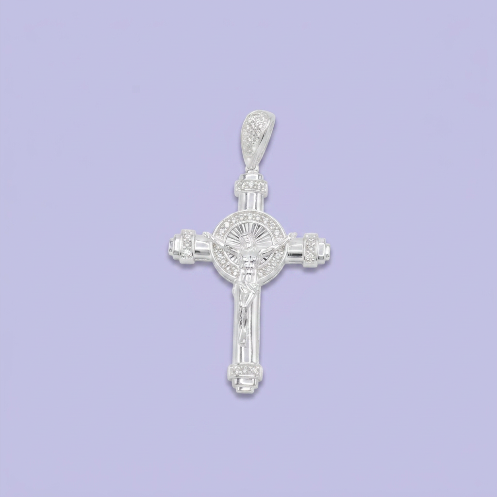 Dije de Plata .925 Crucifijo FIno Datallado con Zirconias mod. 2656