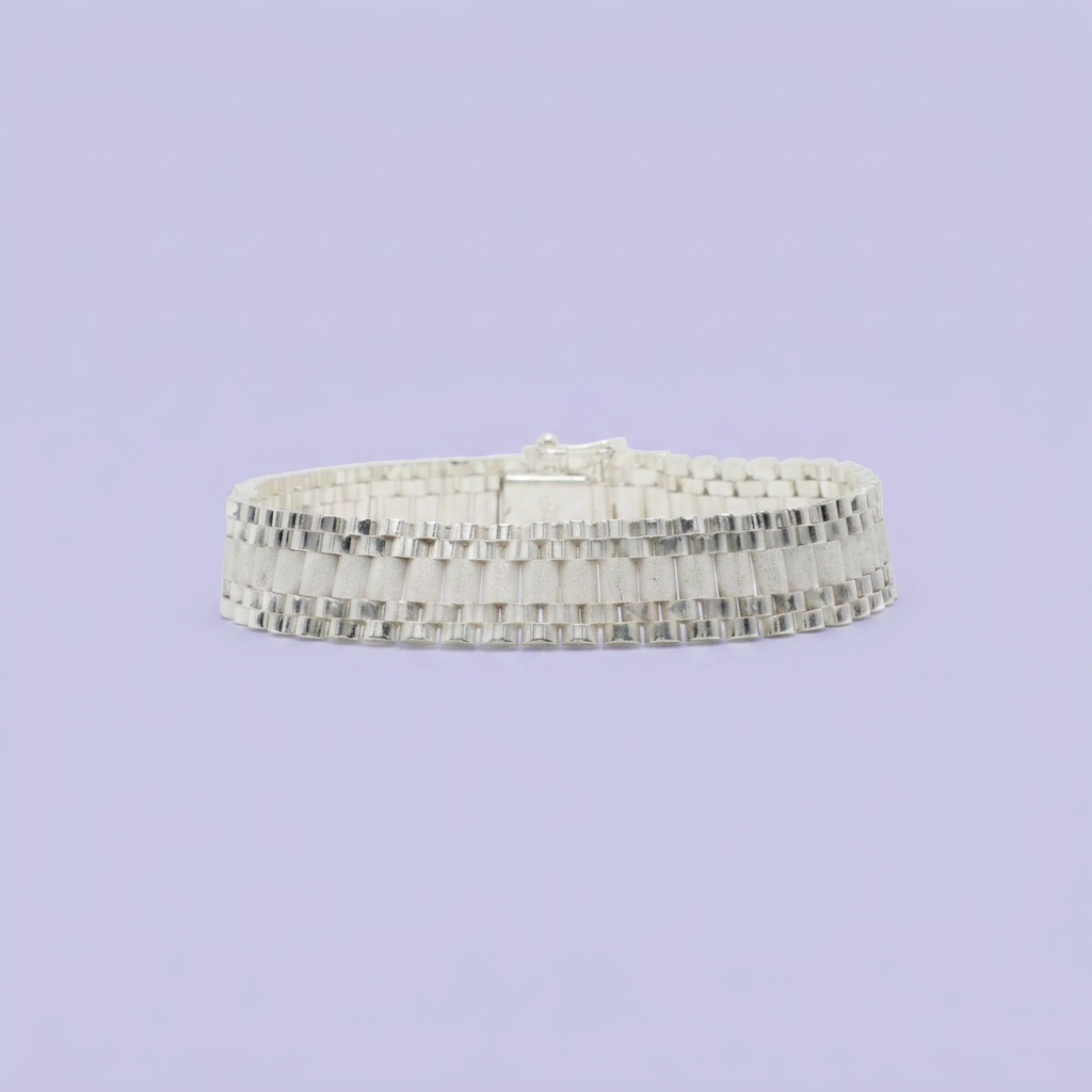 Pulsera de Plata .925 Estilo Hueco Tejido Especial Ensamblado con Tonos Centrales Mate en Diseño Fino mod. 2651