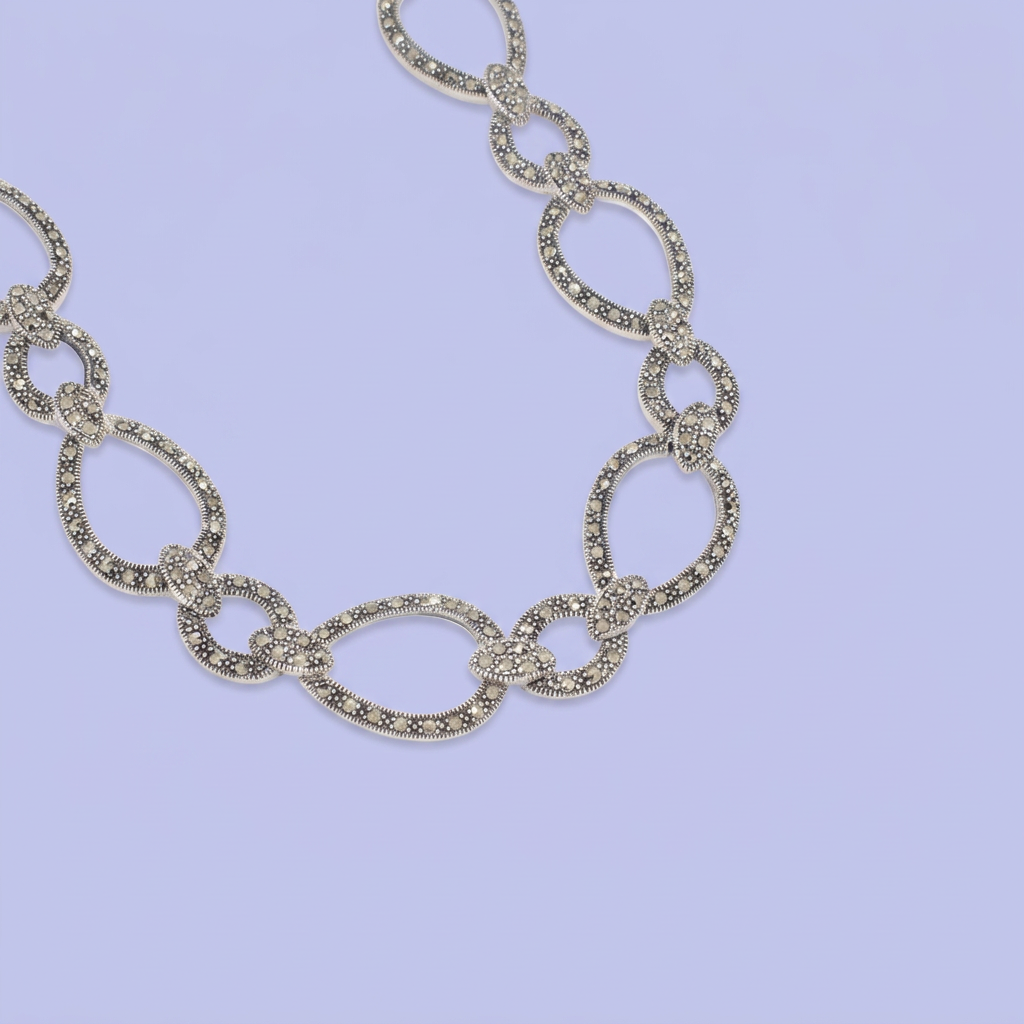 Coordinado de Plata .925 Estilo Elegante con Eslabón Gota Incrustados de Marquesitas mod. 3156