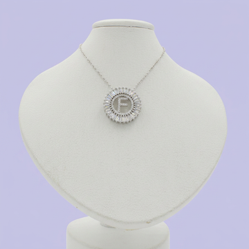 Gargantilla de Plata .925 con Dije de Inicial F Incrustada de Zirconias mod. 2430