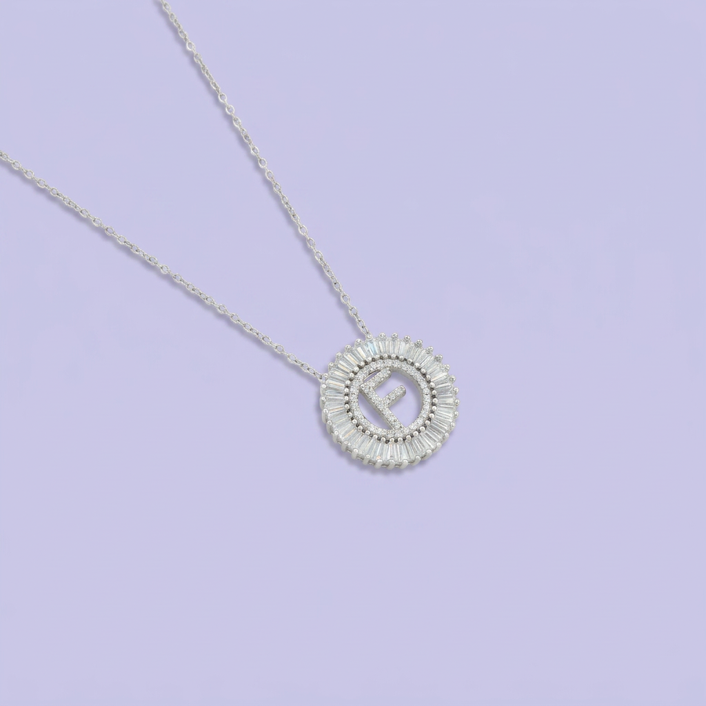 Gargantilla de Plata .925 con Dije de Inicial F Incrustada de Zirconias mod. 2430