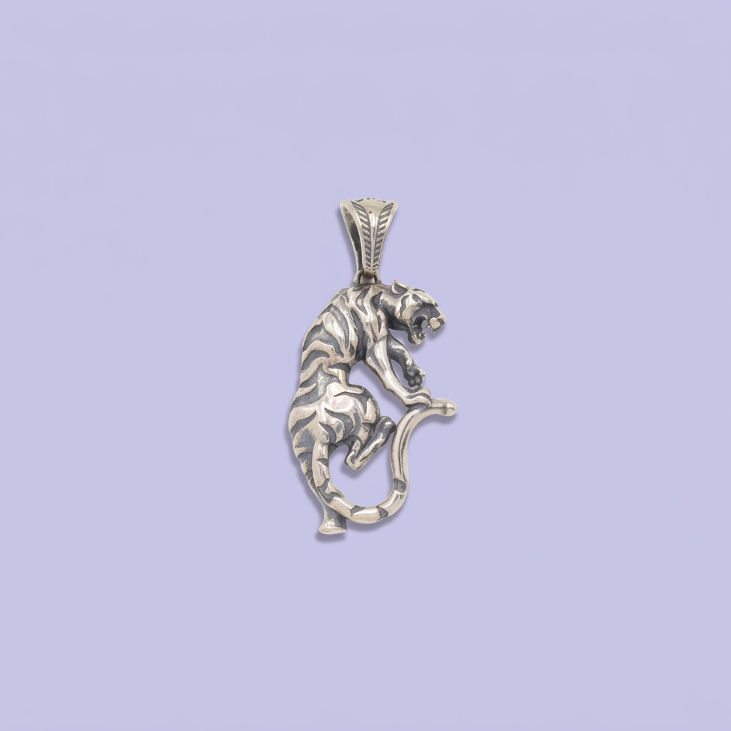 Dije de Plata .925 Tigre de Diseño Fino mod. 2854