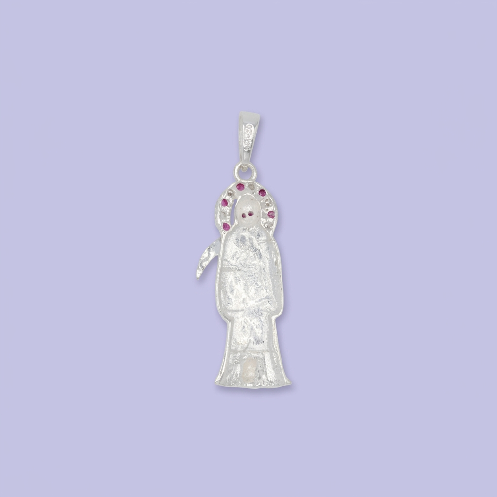 Dije Bulto de Plata .925 Santa Muerte con Zirconias de Tono Magenta mod. 2544
