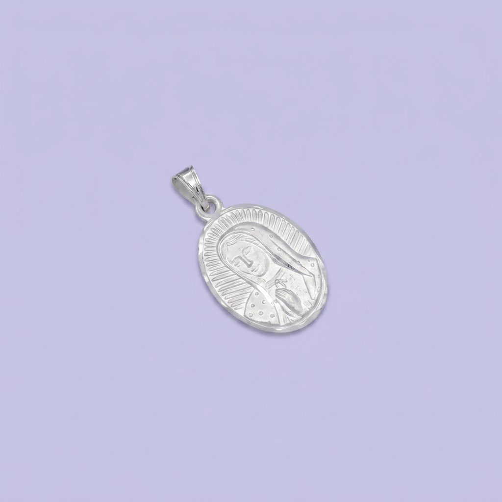Medalla de Plata .925 con Imagen de la Virgen Guadalupe Tono Mate con Diamantado Fino mod. 2568