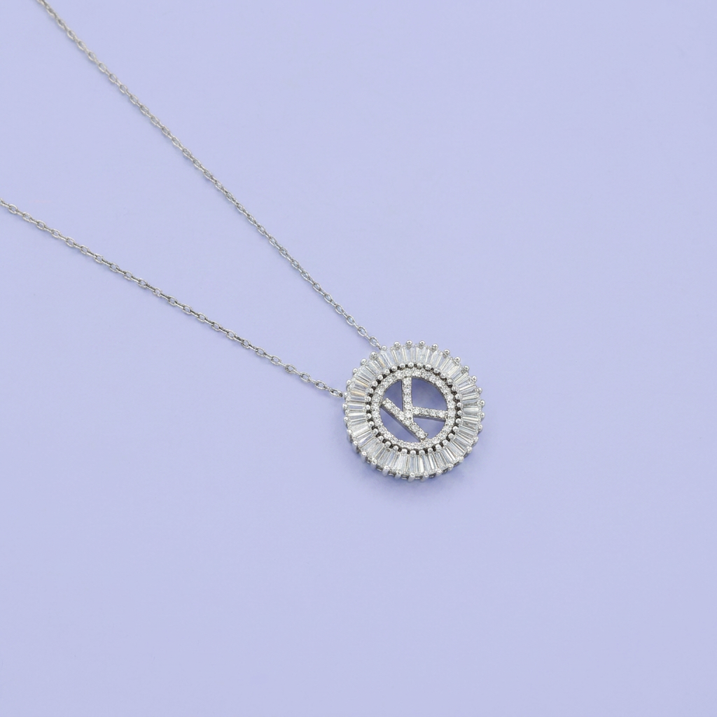 Gargantilla de Plata .925 con Dije de Inicial K Incrustada de Zirconias mod. 2428