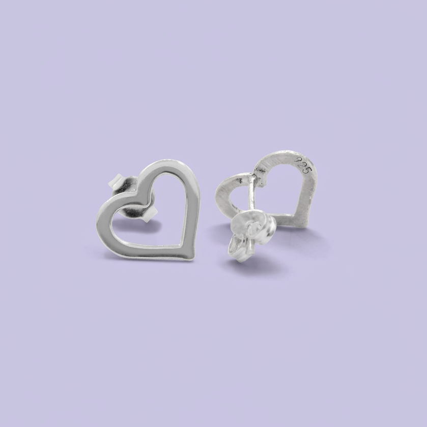 Arete de Plata .925 Silueta de Corazon Elegante mod. 2403