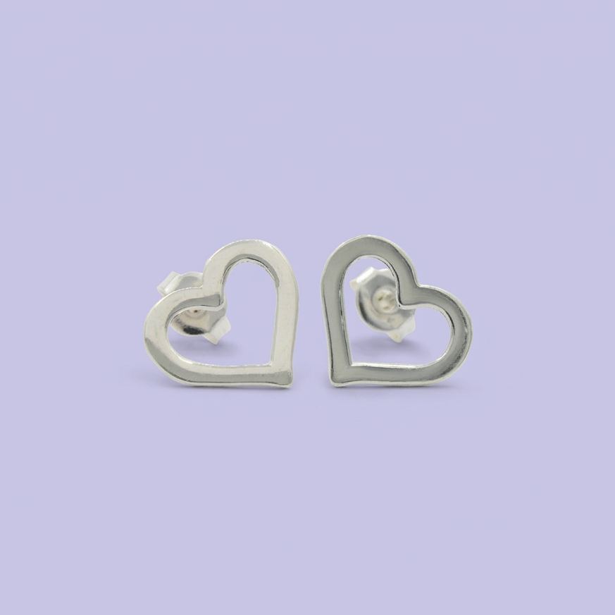 Arete de Plata .925 Silueta de Corazon Elegante mod. 2403